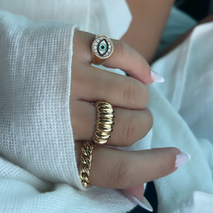 Divine Gaze Ring - 1080x1080